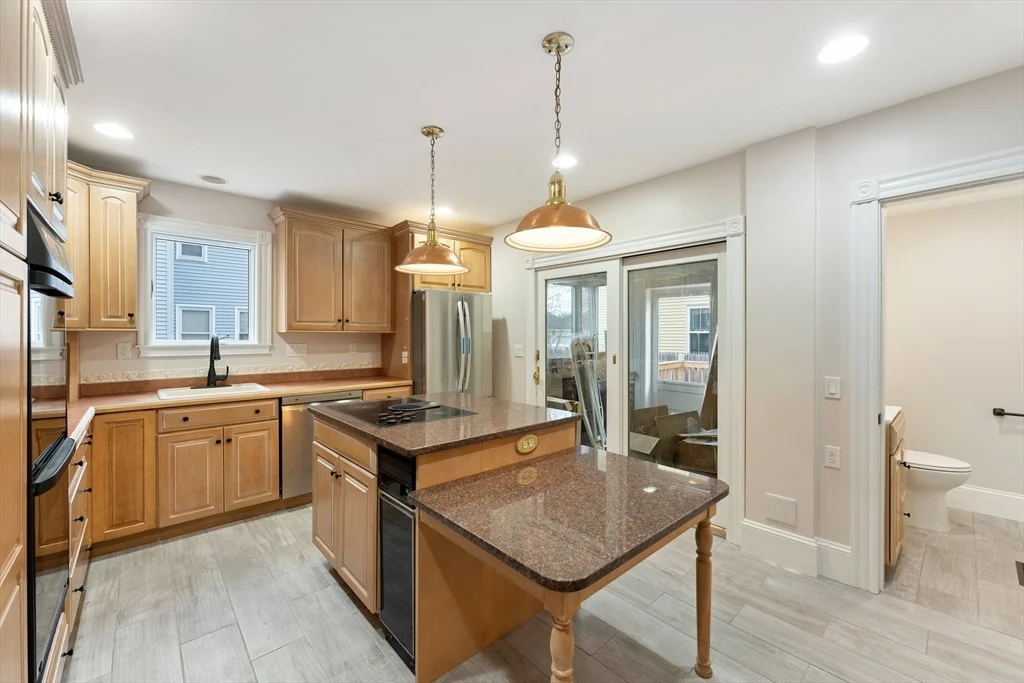 4 Prospect St, Attleboro