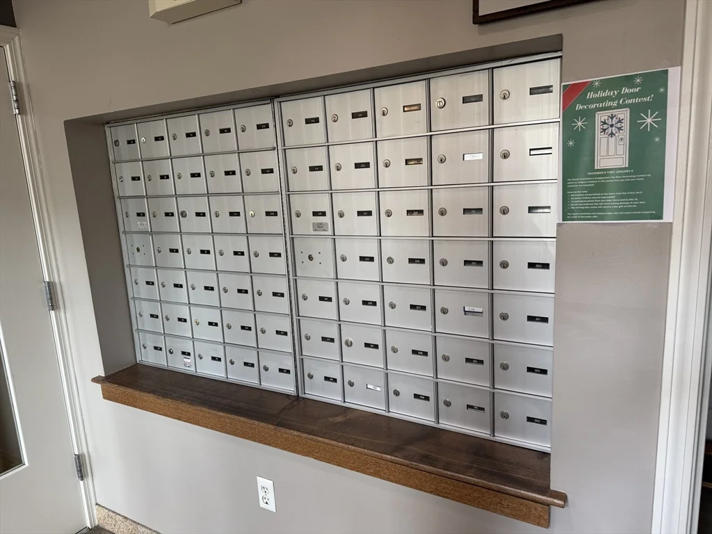 35 Riverwalk Way, Lowell