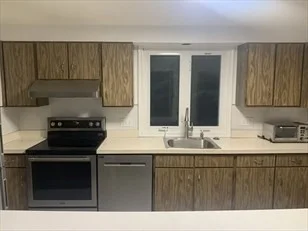 7 Bethel Rd, Wellesley