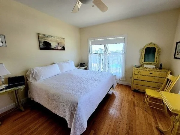 15 49th St, Plum Island