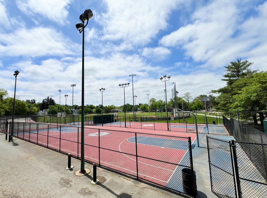 44 Bellevue St, West Roxbury