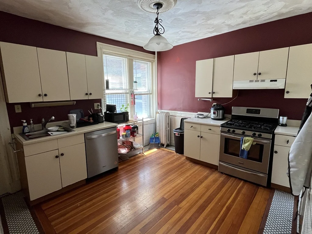 317 Saint Paul St, Coolidge Corner