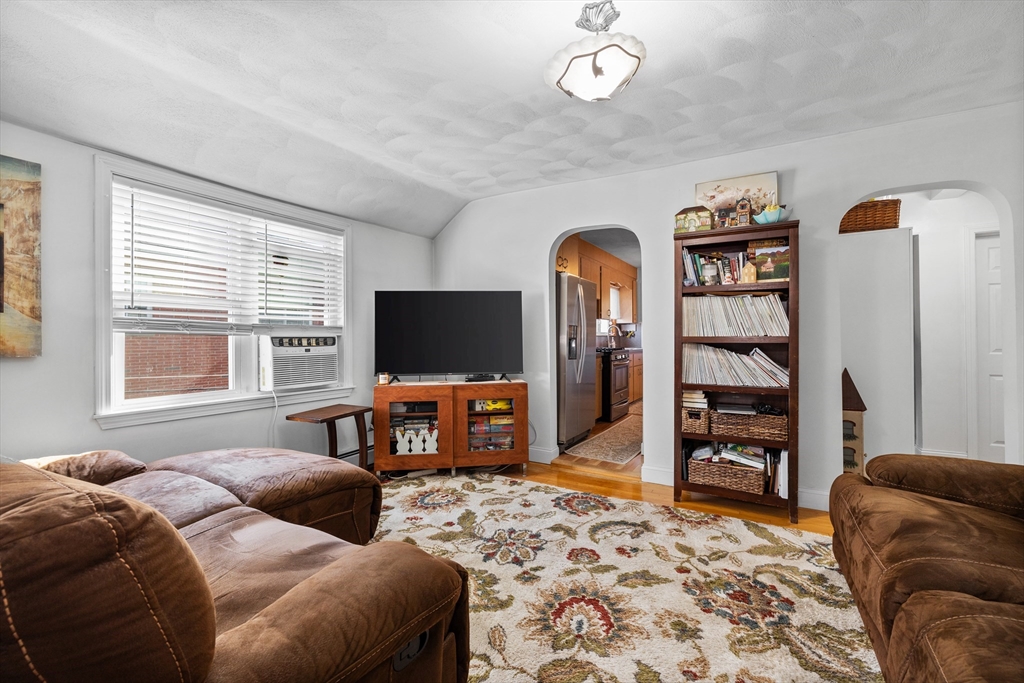 255 Central, Medford