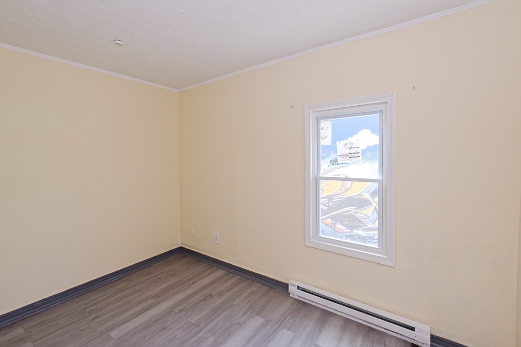 1143 Grafton St, Worcester