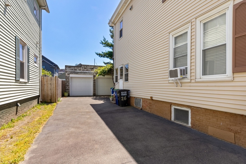 26 Concord Ave, Union Square