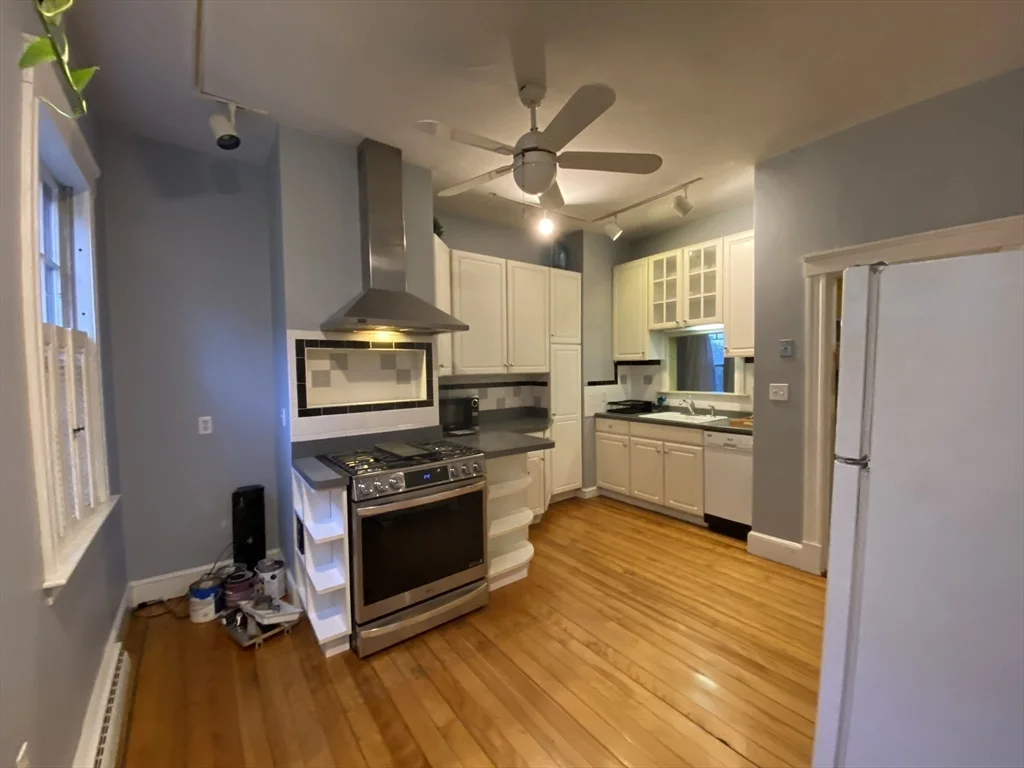 123 Cushing Ave, Dorchester