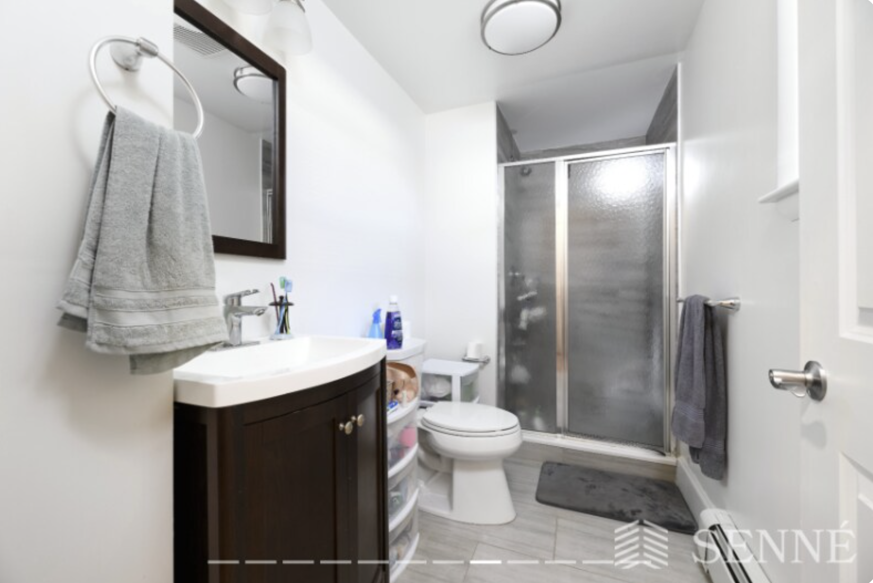 393 Washington St, Ward Two