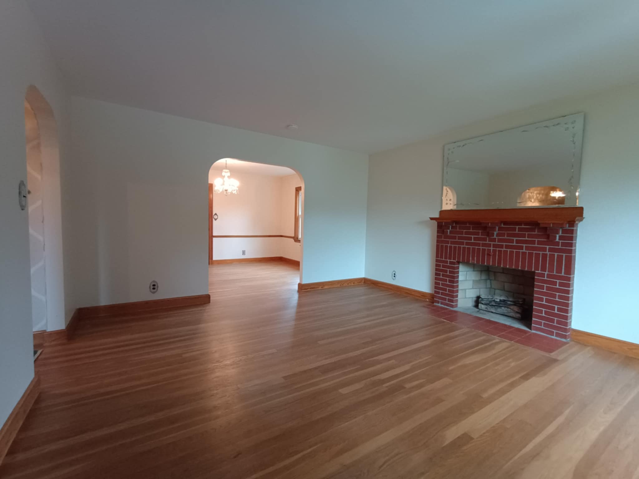 77 Forest St, Medford