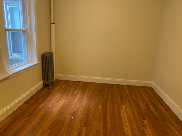 1810 Commonwealth Ave, Brighton