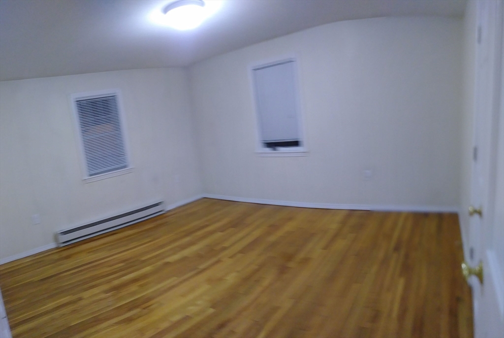 115 John Dunn Memorial Dr, Rockland