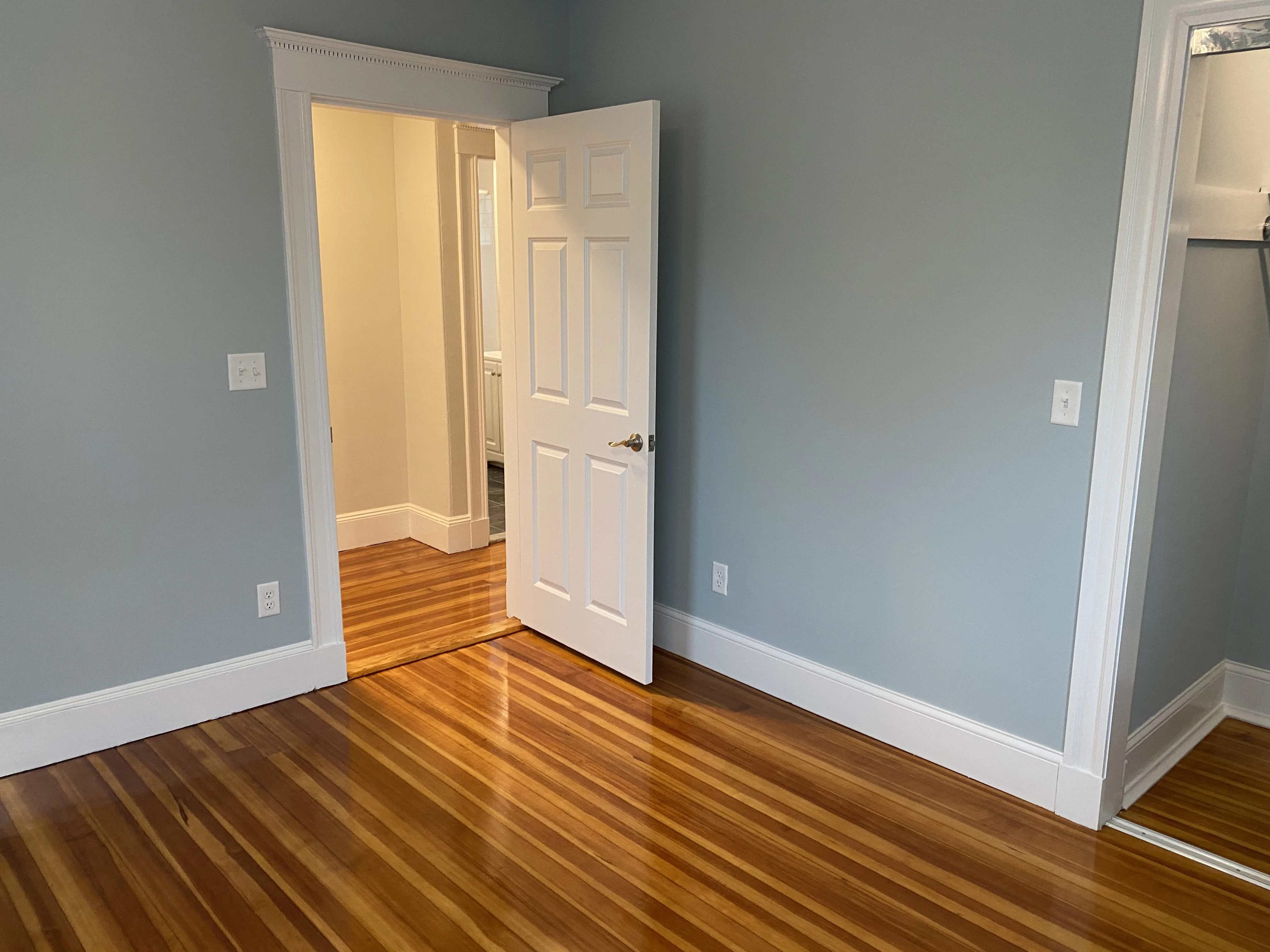 305 Highland Ave, Powder House Square