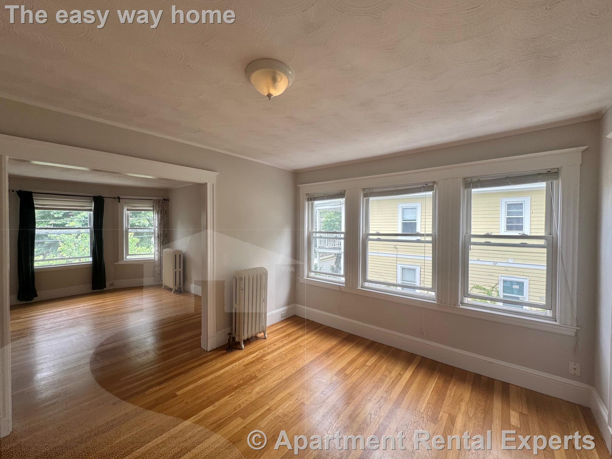 48 Standish St, Huron Village