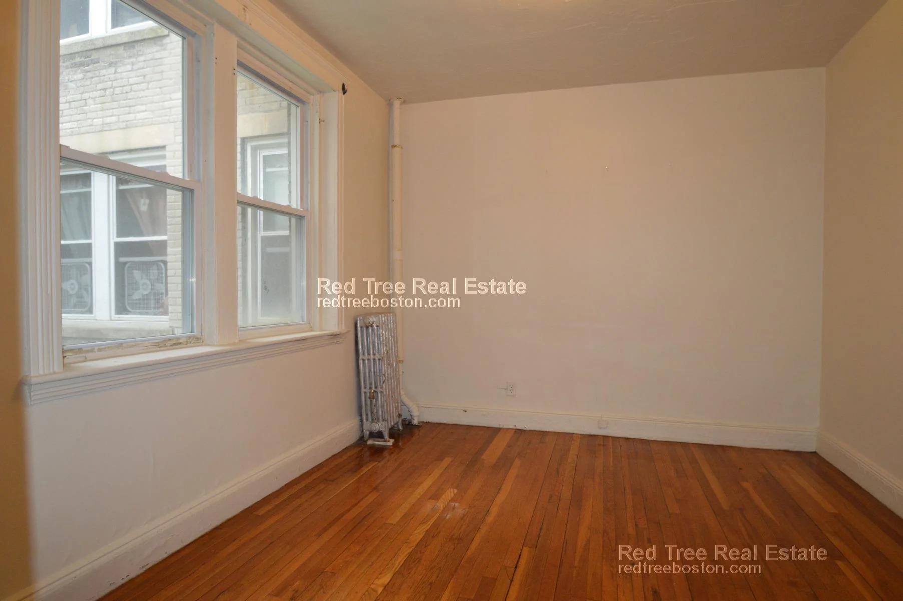 1810 Commonwealth Ave, Brighton