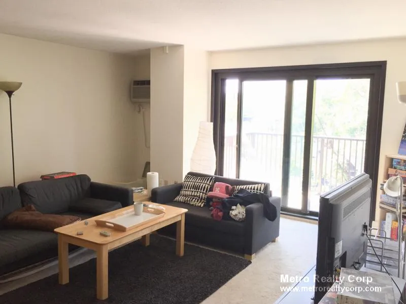 80 Pleasant St, Coolidge Corner