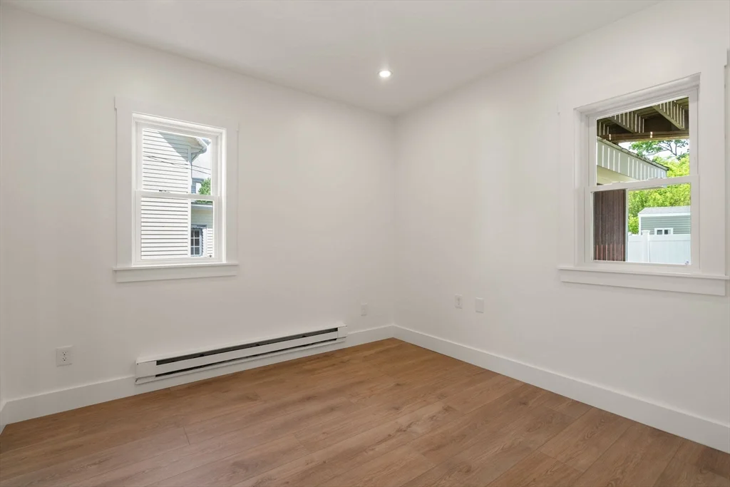 31 Wardwell Ave, Lynn
