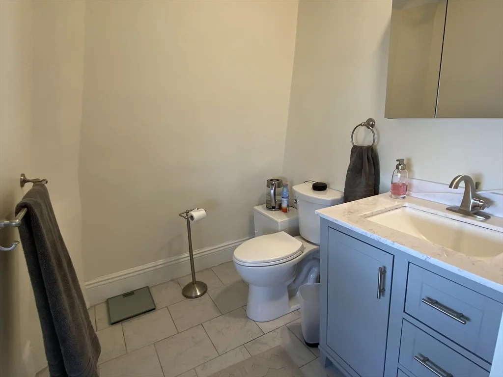 200 Clifton St, Malden