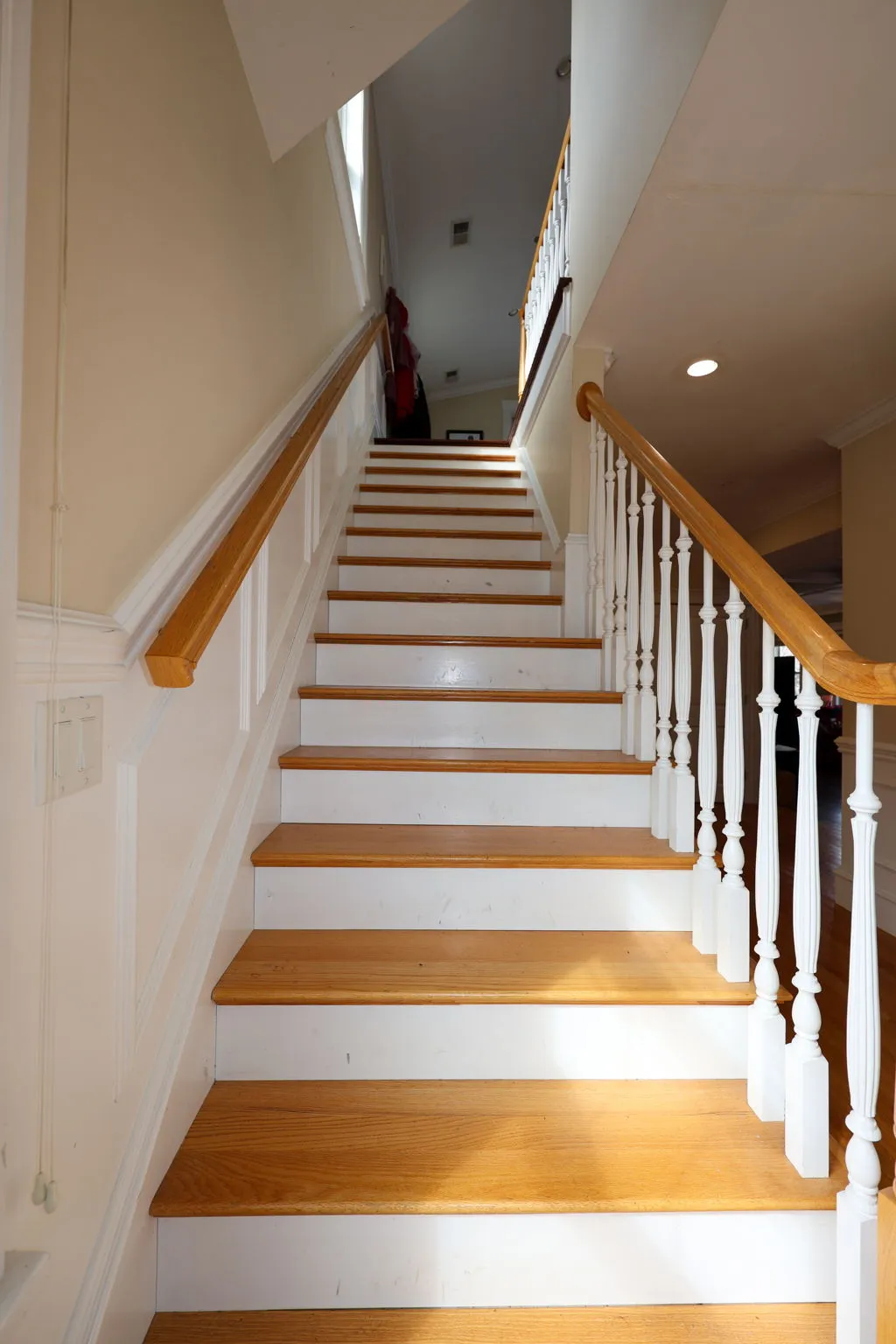 127 Nonantum St, Oak Square