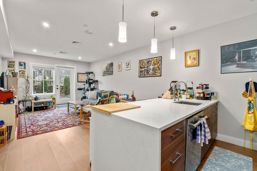 425 Lagrange St, West Roxbury