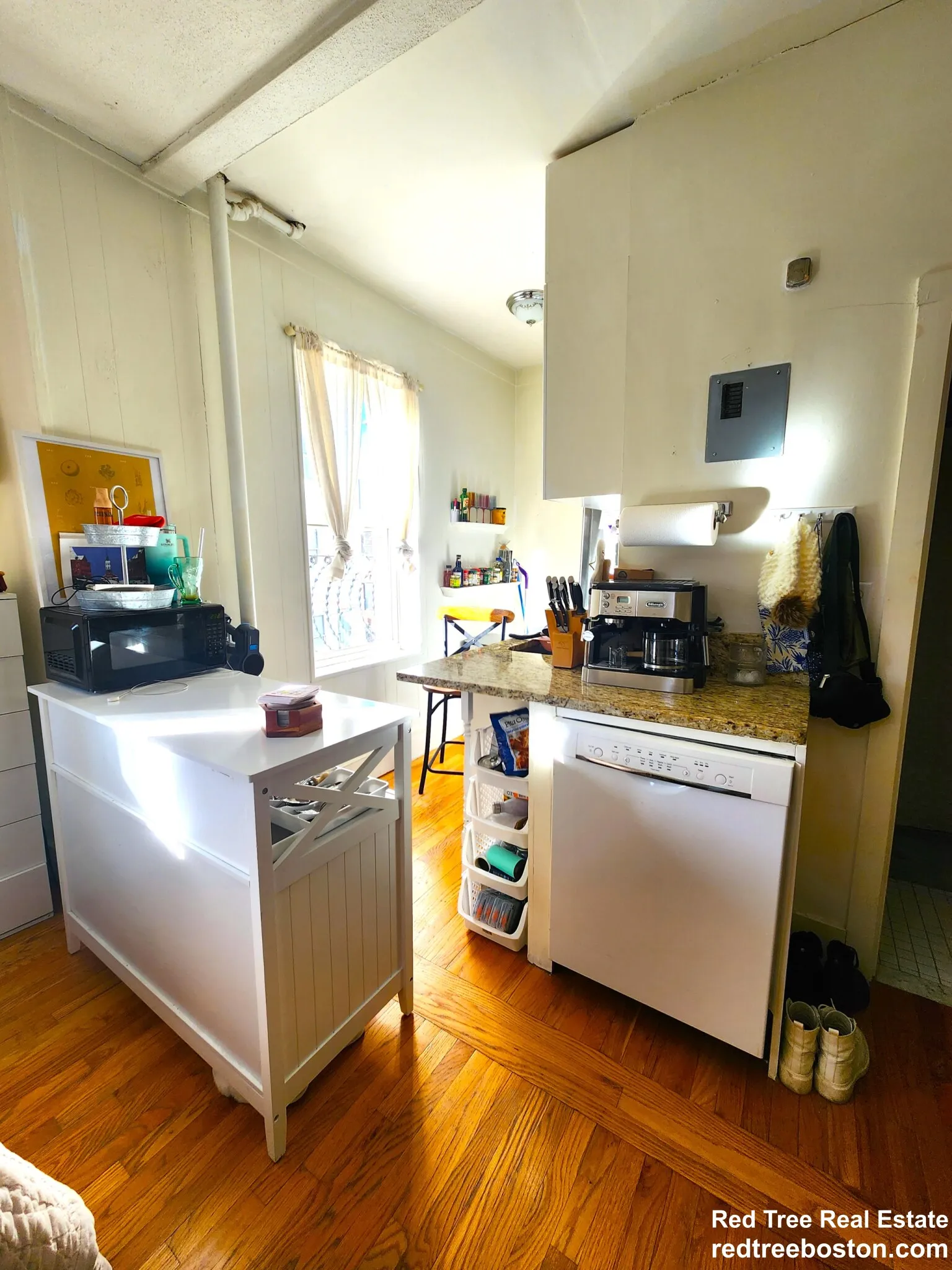 108 Myrtle St, Beacon Hill