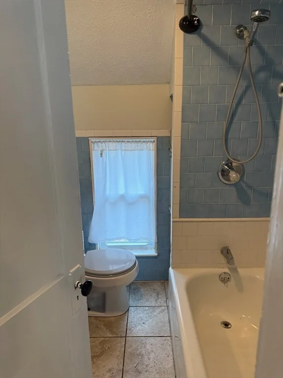 104 Billings Rd, Quincy