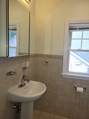 3 bed, 1.5 bath apartment for rent at 45 Jackson St Unit 1, Thompsonville — photo 34 of 41