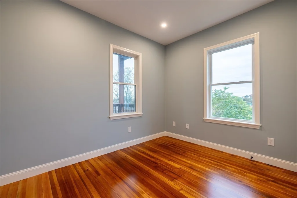 19 Sawyer, Dorchester