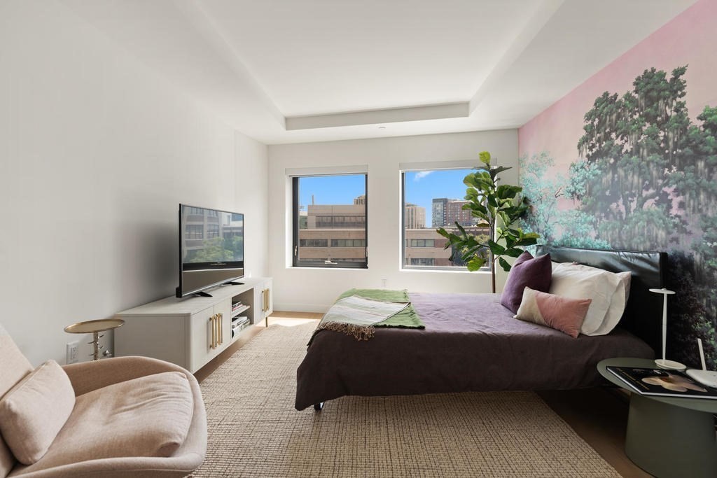 771 Beacon St, Fenway