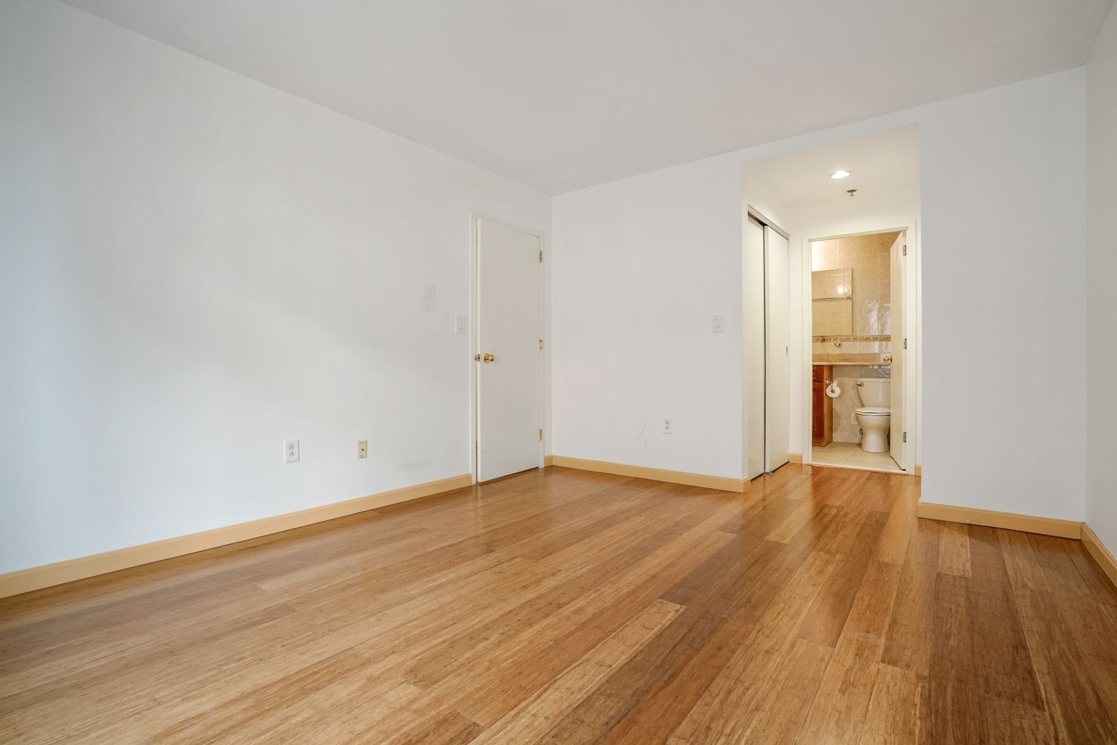 2 bed, 2 bath apartment for rent at 950 Massachusetts Ave Unit 305, Harvard Square — photo 4 of 22