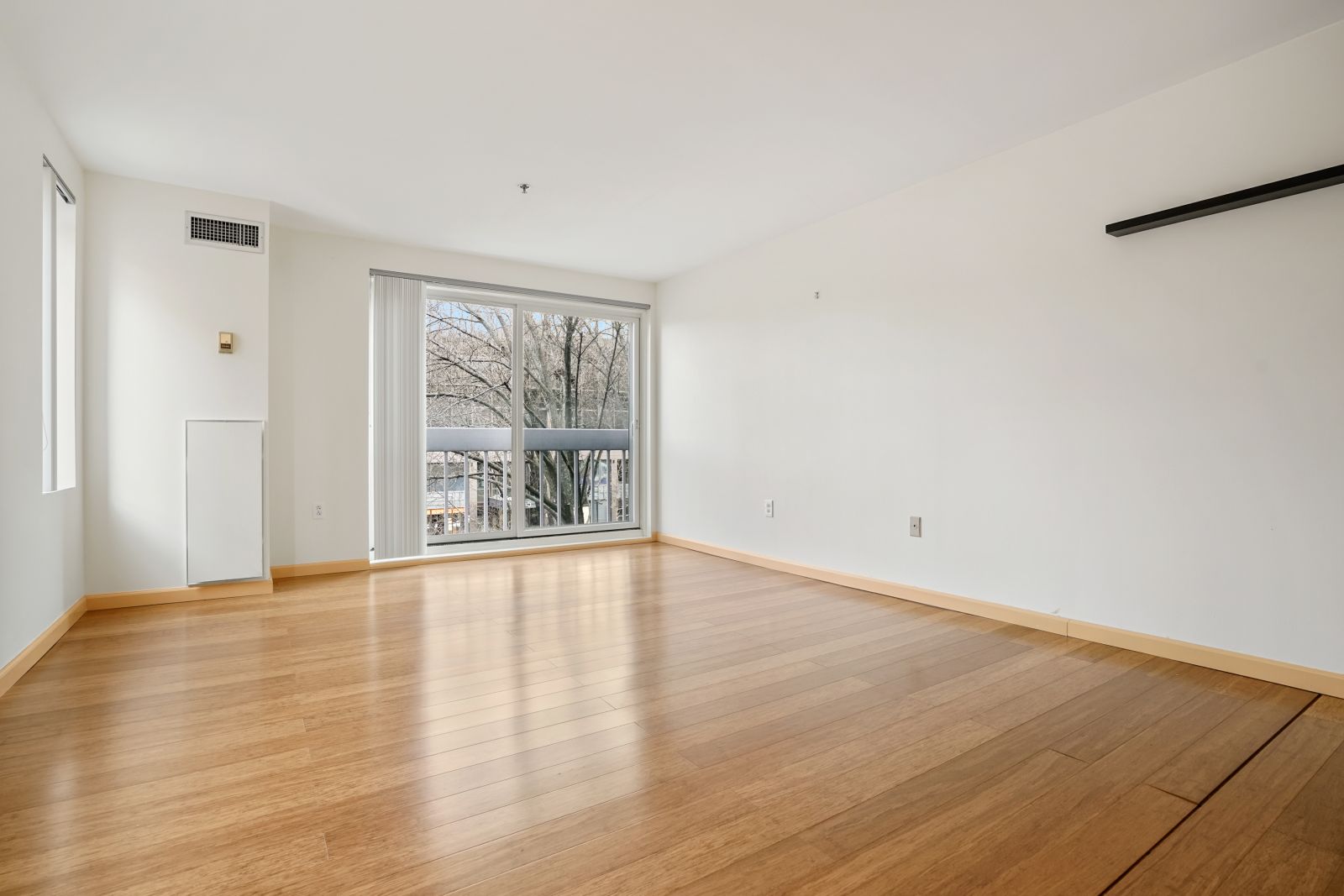2 bed, 2 bath apartment for rent at 950 Massachusetts Ave Unit 305, Harvard Square — photo 18 of 22