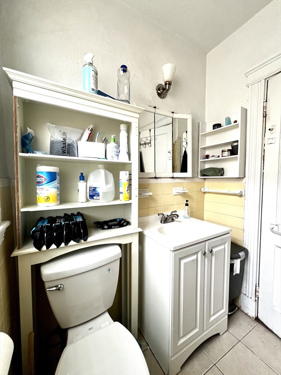 74 Babcock St, Coolidge Corner