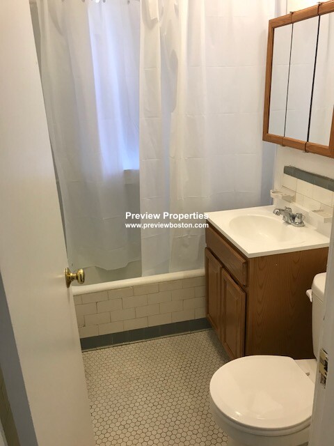 8 Vinal St, Brighton