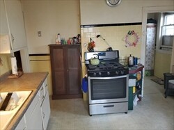 672 Centre St, Newton Corner