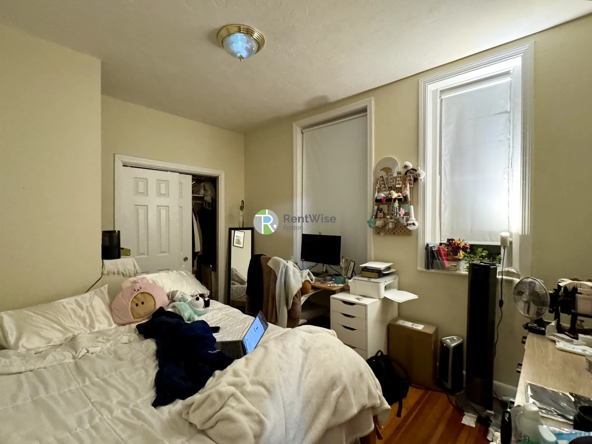 1132 Commonwealth Ave, North Brookline