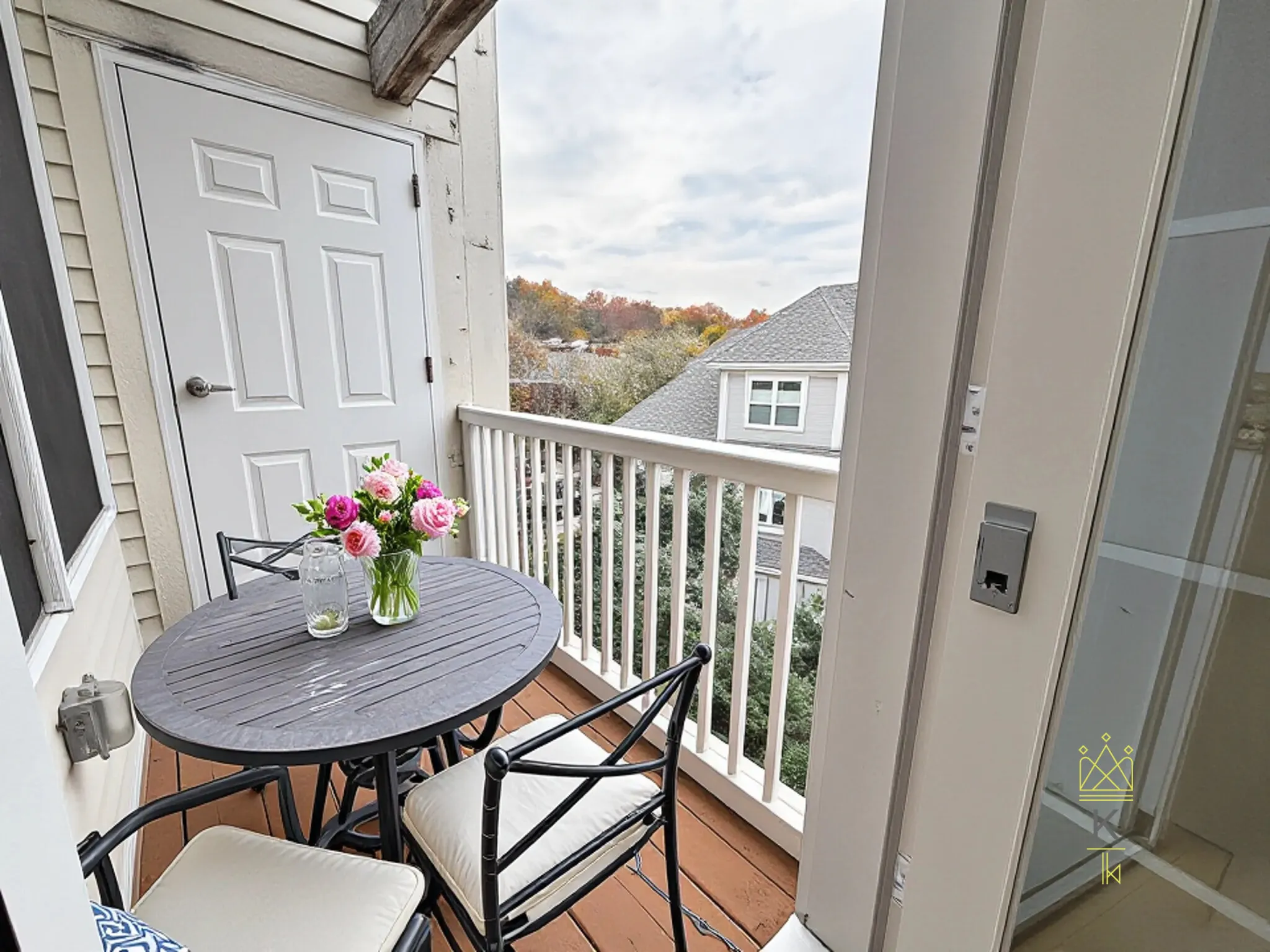 121 Centre St, North Brookline