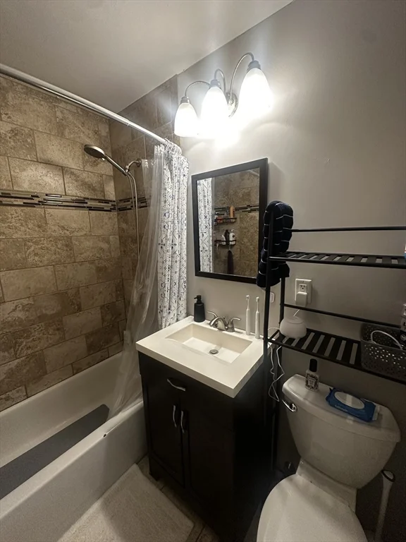 199 Athens St, South Boston