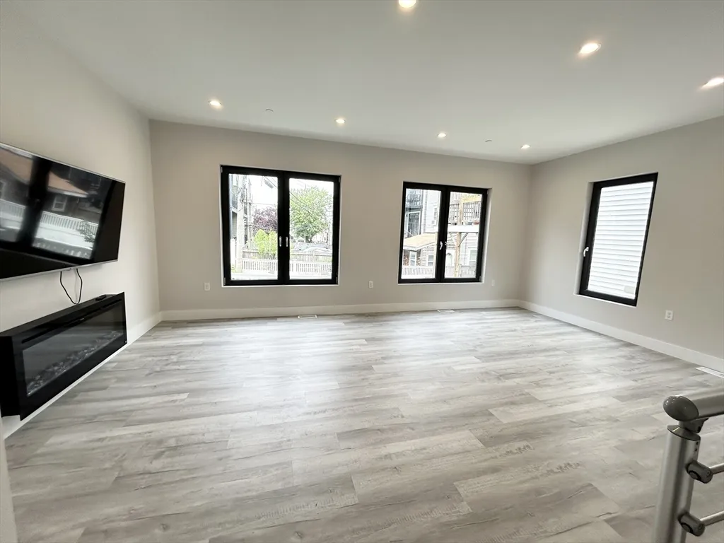 2 West 3rd, South Boston