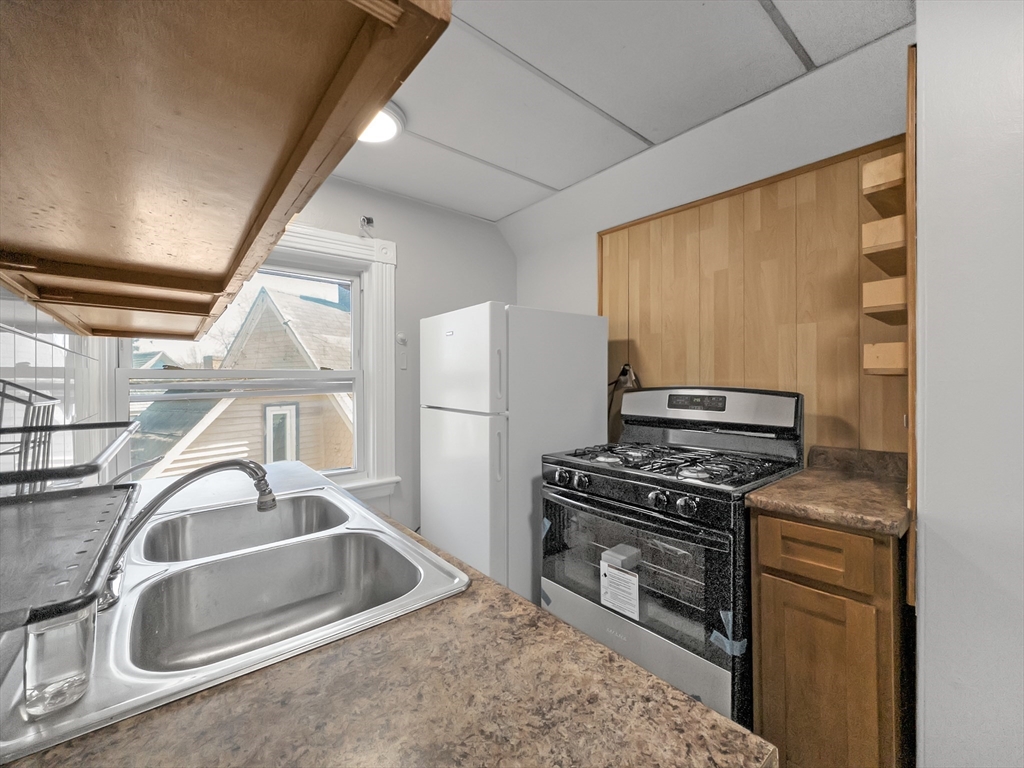 1 Belmore Ter, Jamaica Plain