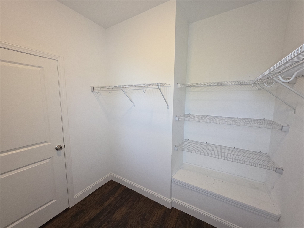 25 Brown Ave, Holyoke