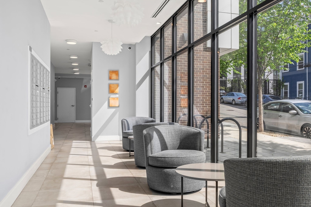 20 W 5th, South Boston