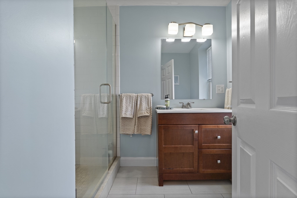 162 F St, South Boston