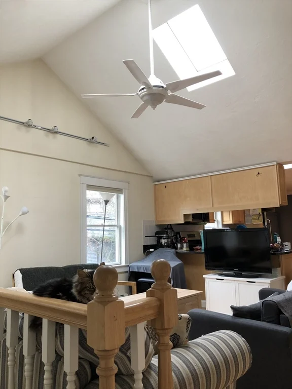 118 Sherman St, Neighborhood Nine