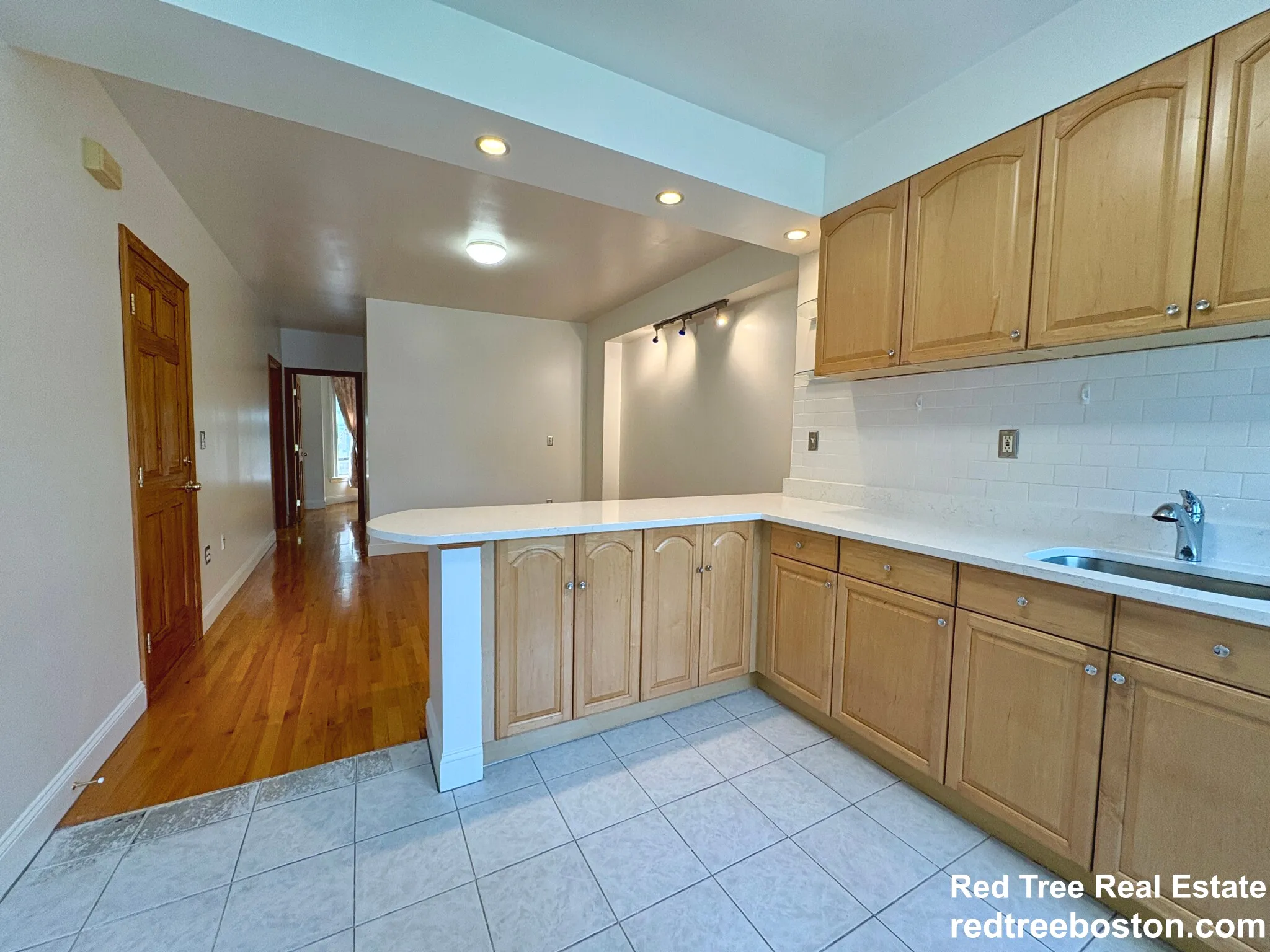 49 Dwight St, South End