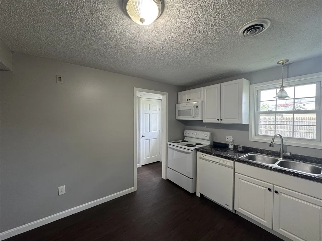 61 Constitution, Methuen