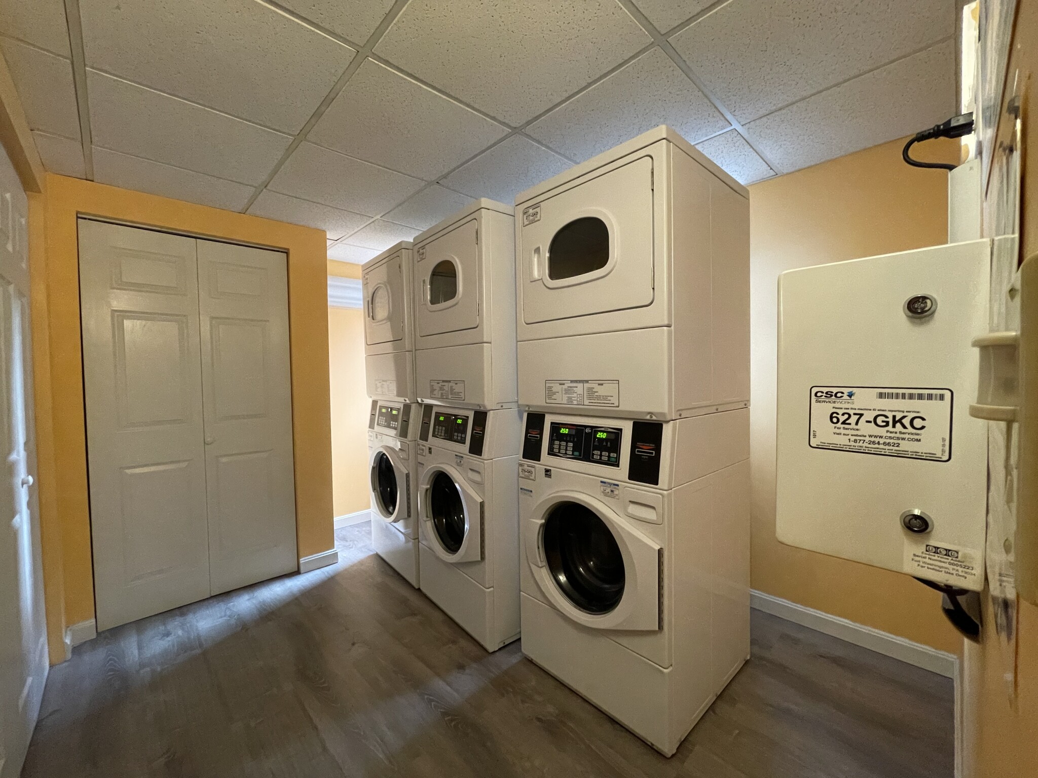 111 Queensberry St, Fenway