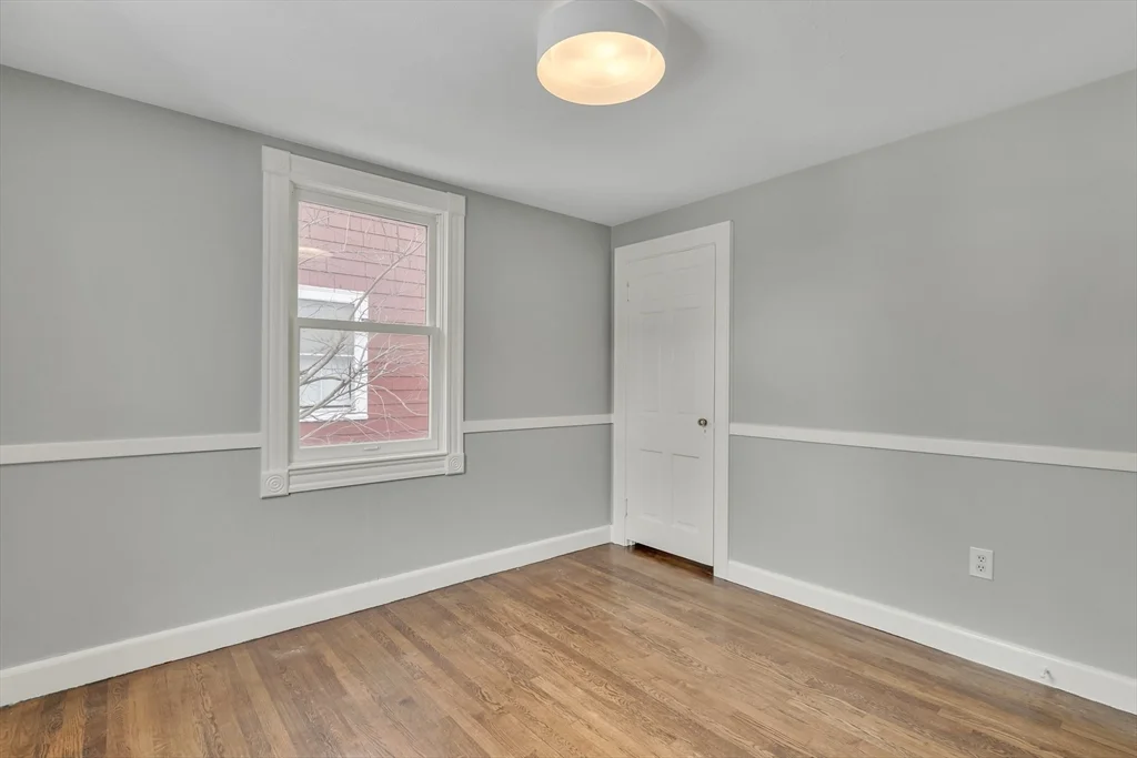19 Fairview Ave, Malden