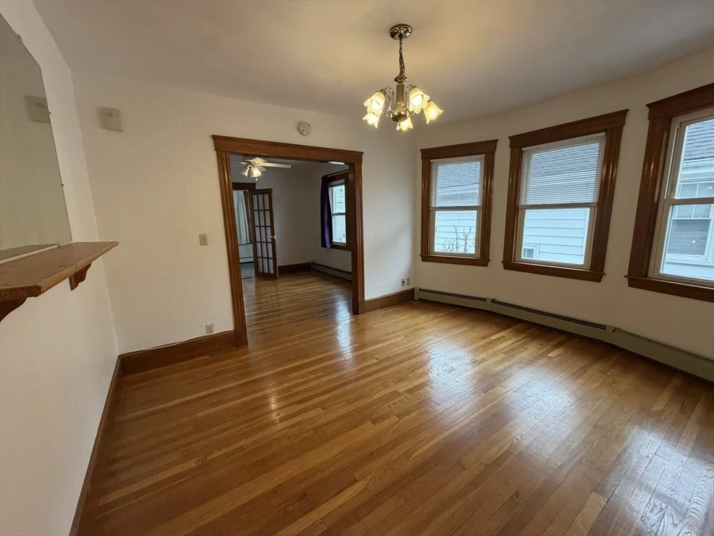 227 Riverside Ave, Medford