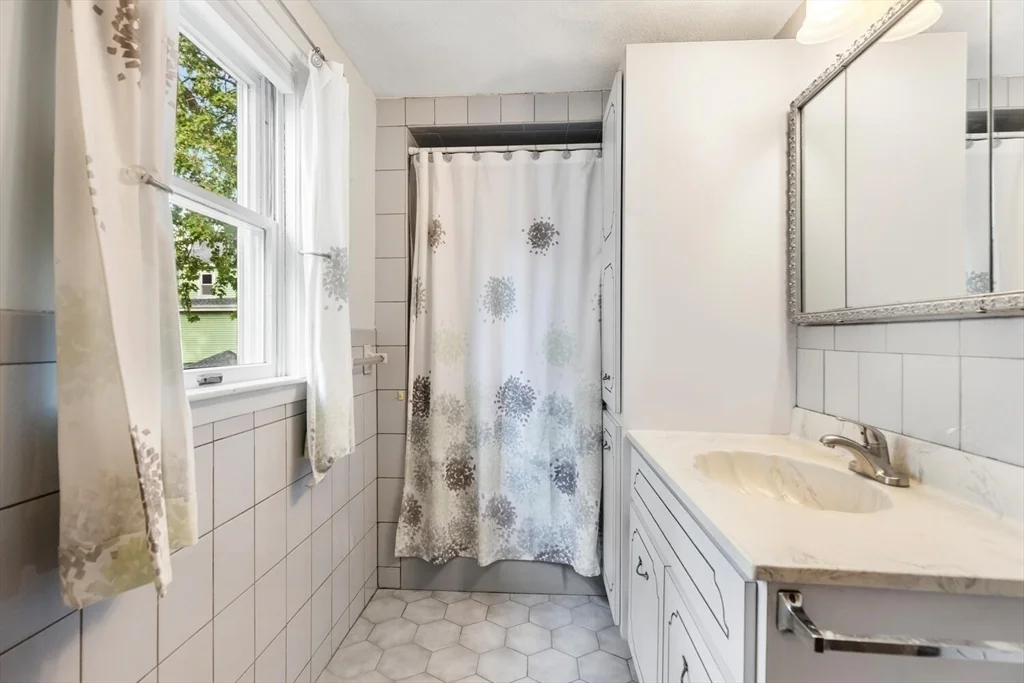 20 Fairmount St, Everett