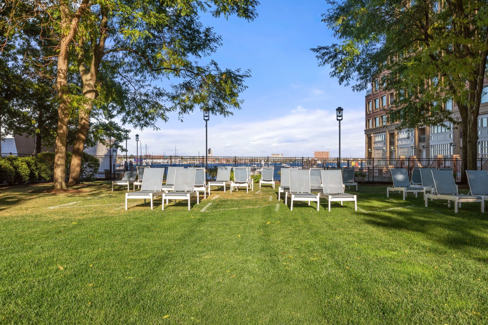 1 bed, 1 bath apartment for rent at 65 East India Row Unit 7D, Waterfront — photo 8 of 14