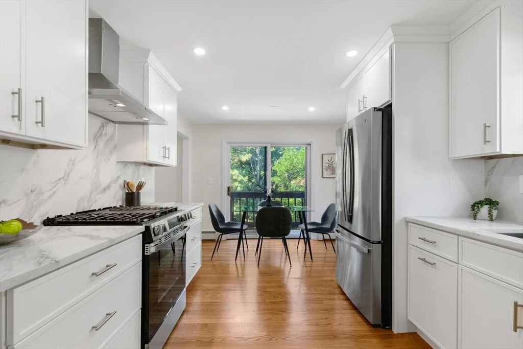 29 Cottage St, Newton Upper Falls