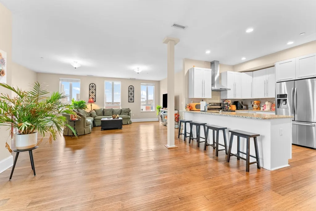 380 W Broadway, South Boston